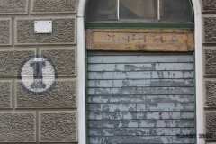 "I" Idrante. Via Vasari 21. "I" Idrante. Via Vasari 21.