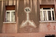 "U.S." Uscita Sicurezza Doppio. Via della Fabbrica 2.