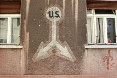 "U.S." Uscita Sicurezza Doppio. Via della Fabbrica 2.